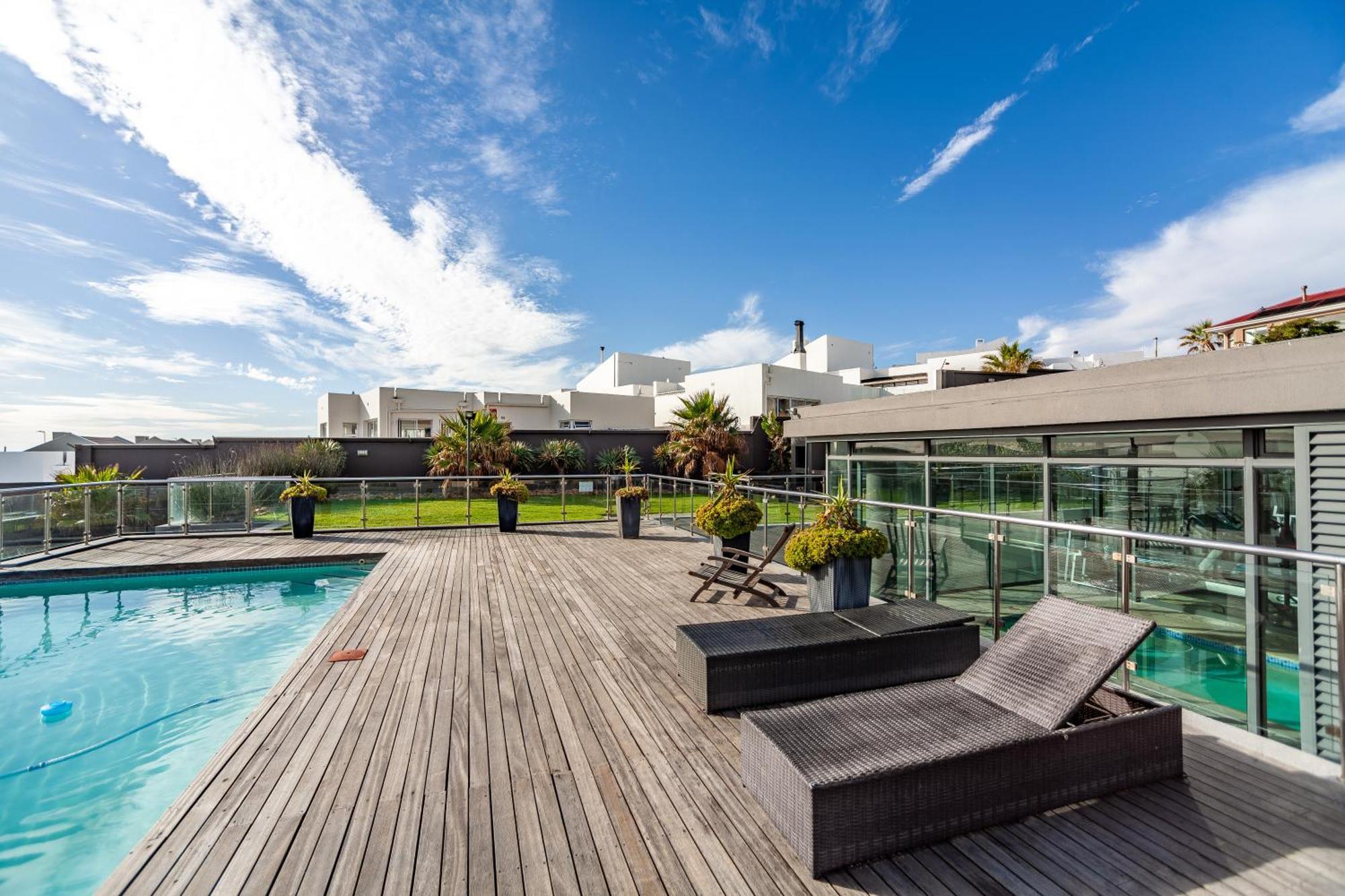 Modern Beachfront With Ocean Views - Infinity G9, Blouberg, Cape Town Bloubergstrand Exterior foto